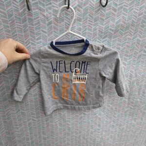 Small Wonders Gray Long Sleeve Tee with Blue and Orange Accents